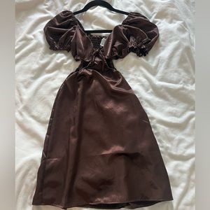 H&M BROWN CUT OUT DRESS